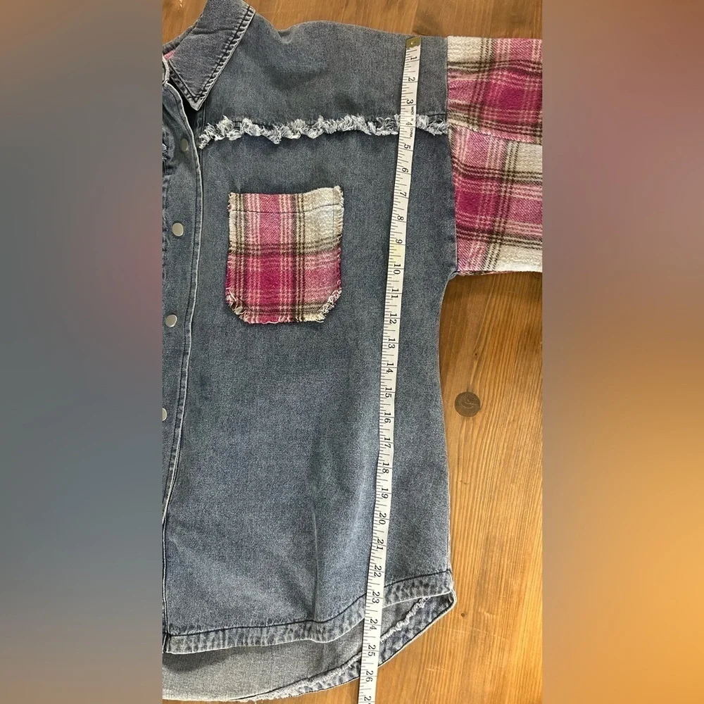 Umgee Boho Oversized Baggy Distressed Fringe Washed Denim & Plaid Shacket Sz M